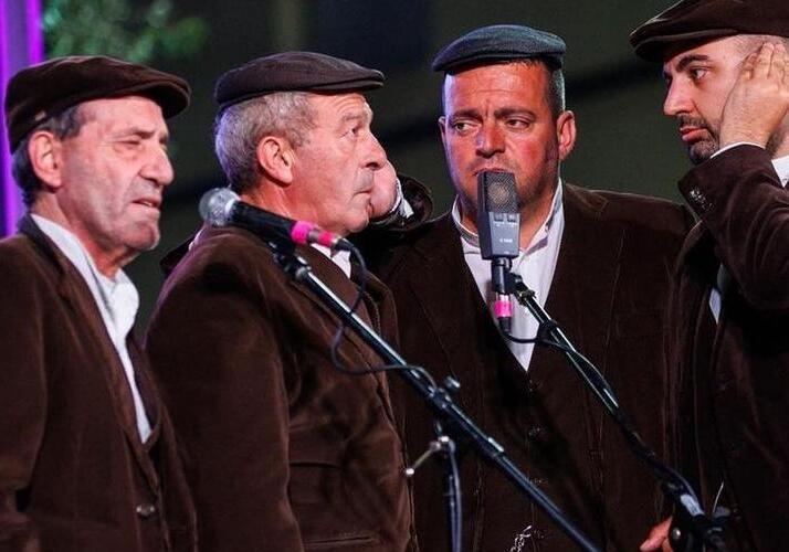 I Tenores di Bitti: «Grazie Mahmood, siamo onorati di portare il nostro canto a Sanremo» 