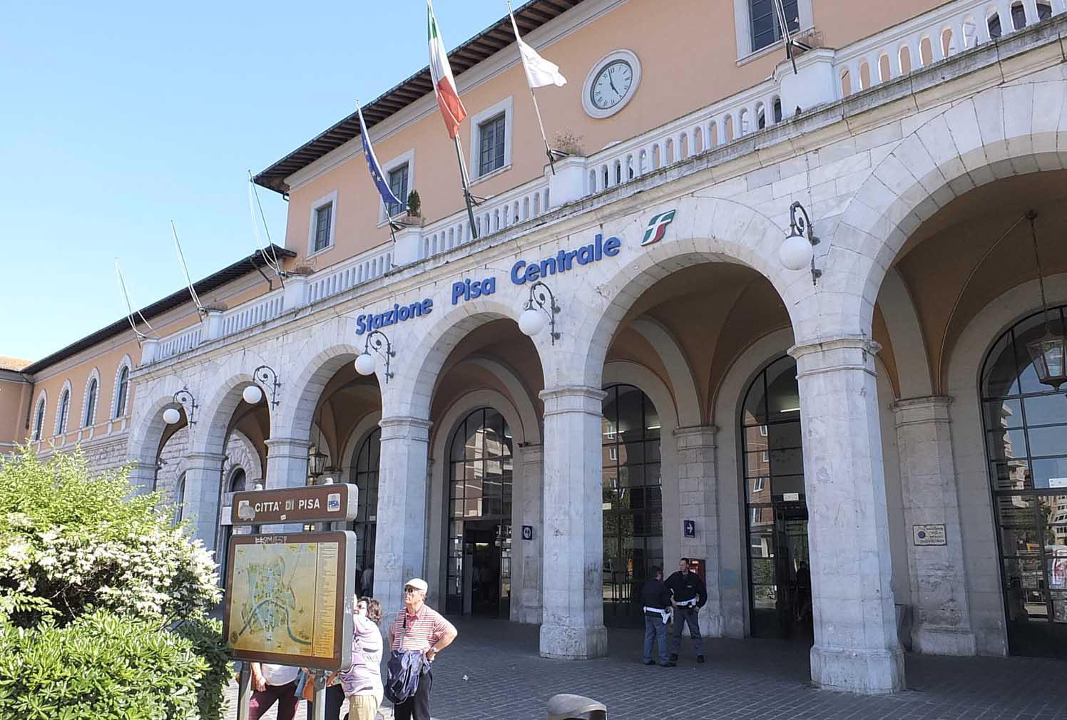 La stazione centrale di Pisa