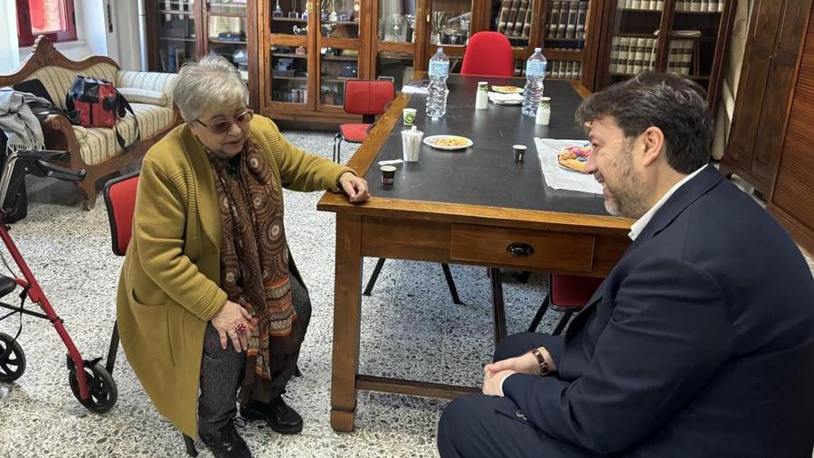 Costanza Marongiu, madre di Michela Murgia, col professore Tomaso Montanari