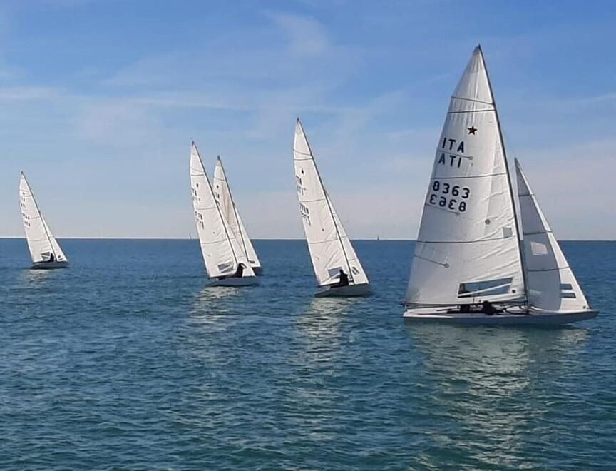Nelle acque di Viareggio si è disputata la prima prova del campionato di flotta riservato alla Classe Star organizzato dalla Società velica viareggina