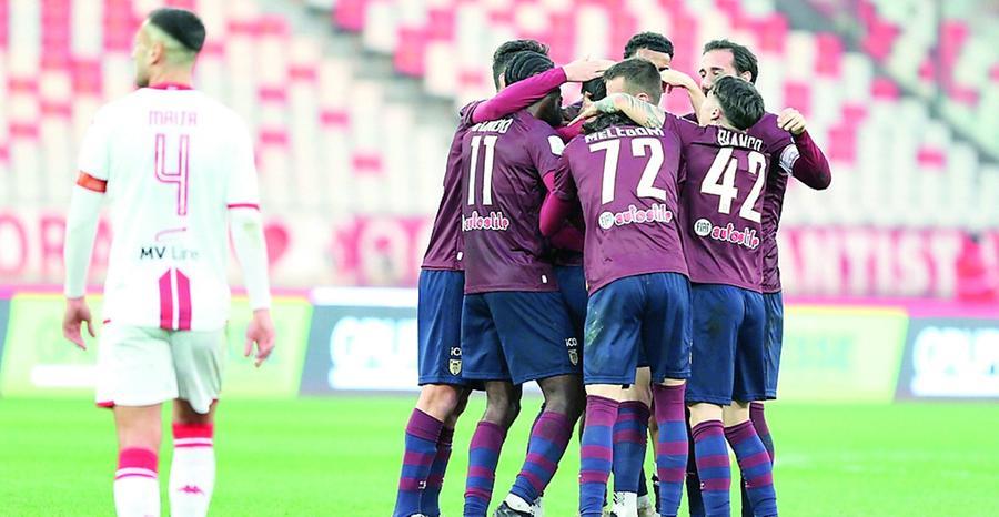 Reggiana, capolavoro a Bari