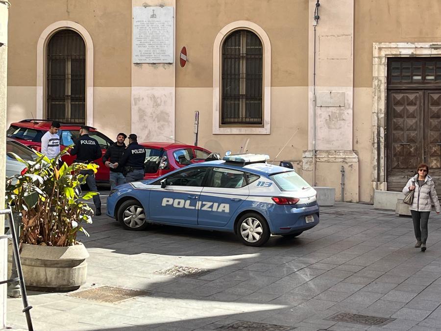 
	C'&egrave; paura fra gli abitanti della Marina dopo alcuni episodi di violenza <em>(foto Mario Rosas)</em>

