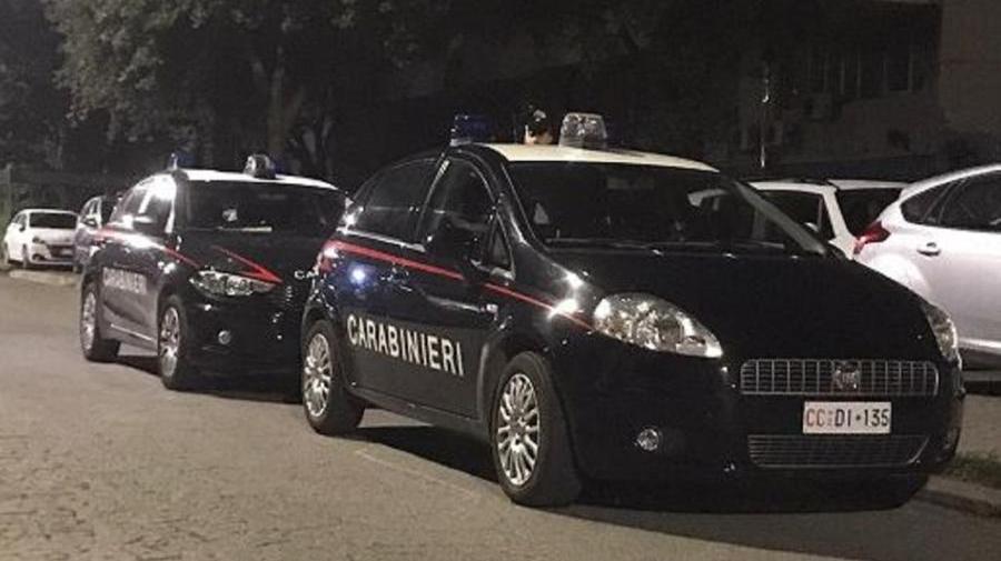 
	Due pattuglie dei carabinieri (foto d&#39;archivio)

