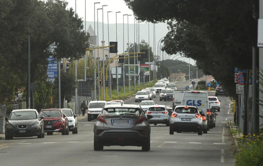 
	Traffico in uno degli ingressi di Oristano

