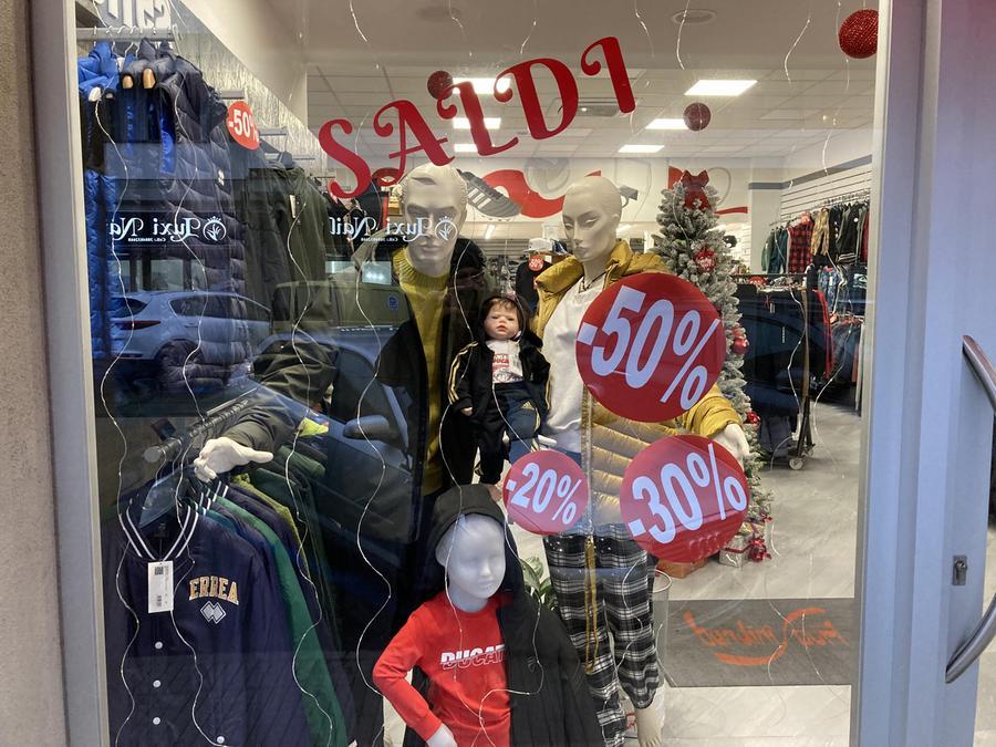 Il fallimento dei saldi in Toscana: «Negli ultimi 10 anni mai così male, ecco perché non funzionano»