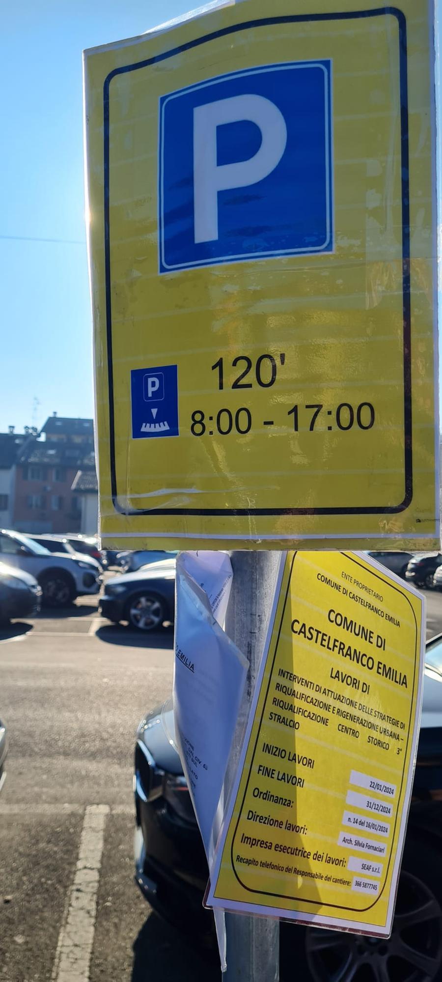 Castelfranco, solo due ore di parcheggio in centro: «E chi lavora come fa?»