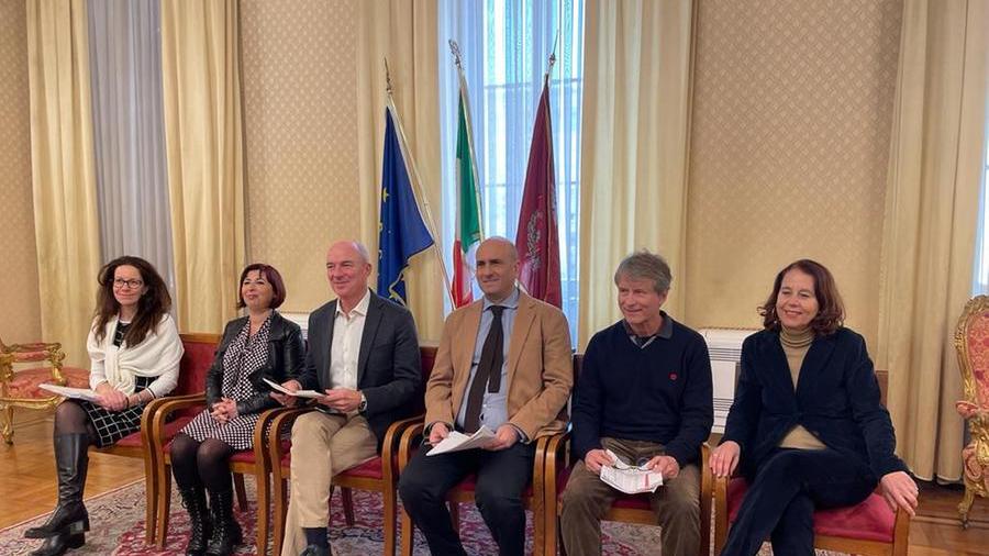 Livorno, cosa cambierà al Mercato Centrale: c’è il bando per la concessione per 12 anni di 124 tra banchi e negozi