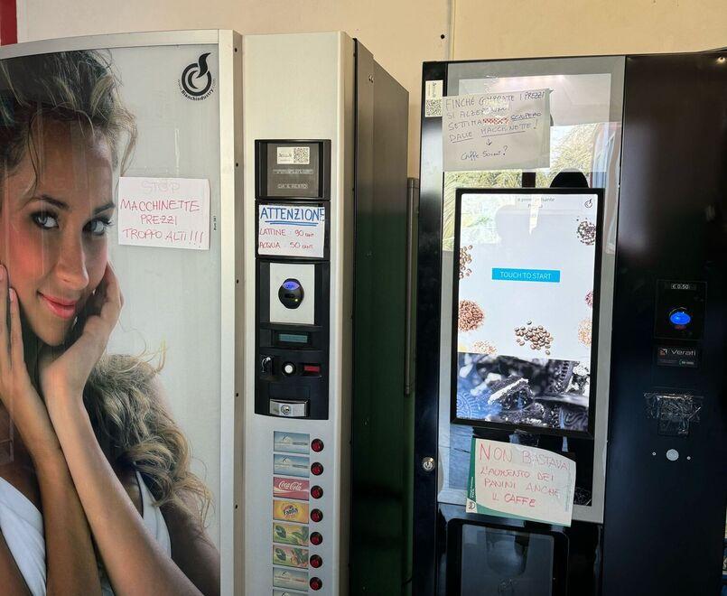 Ferrara, cibo e bevande più costose e al liceo Carducci si protesta