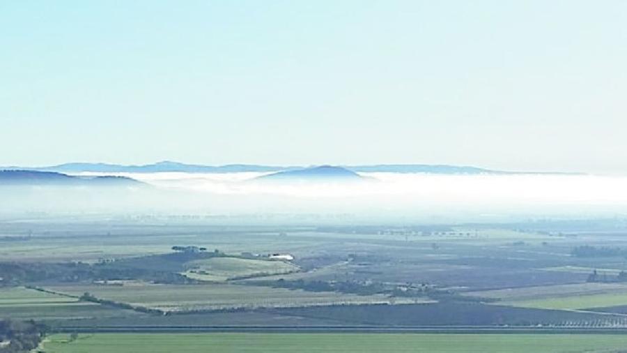 
	L&rsquo;effetto dell&rsquo;inversione termica sulla pianura grossetana, visto dalla collina di Giuncarico

