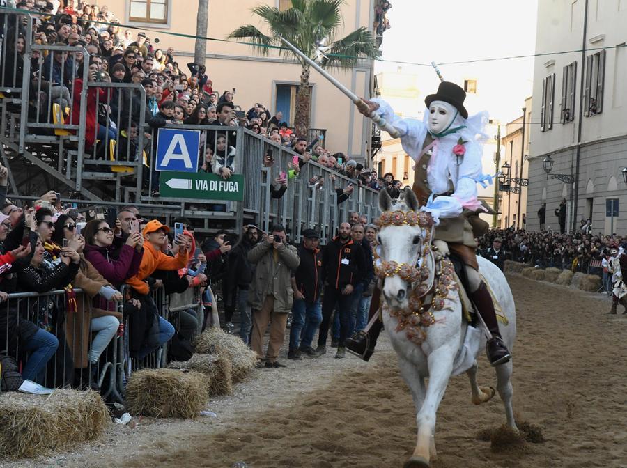 
	Il Componidori la scorsa Sartiglia dei Falegnami&nbsp;

