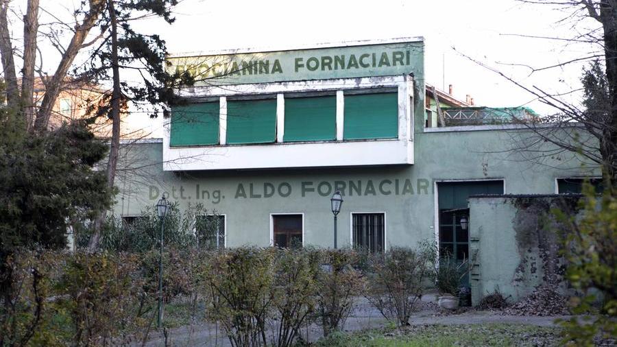 Enocianina, presentati due ricorsi su aggiudicazione e trasferimento