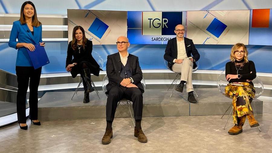 
	I candidati governatori nello studio Rai di Cagliari, la giornalista &egrave; Maria Spigonardo&nbsp;

