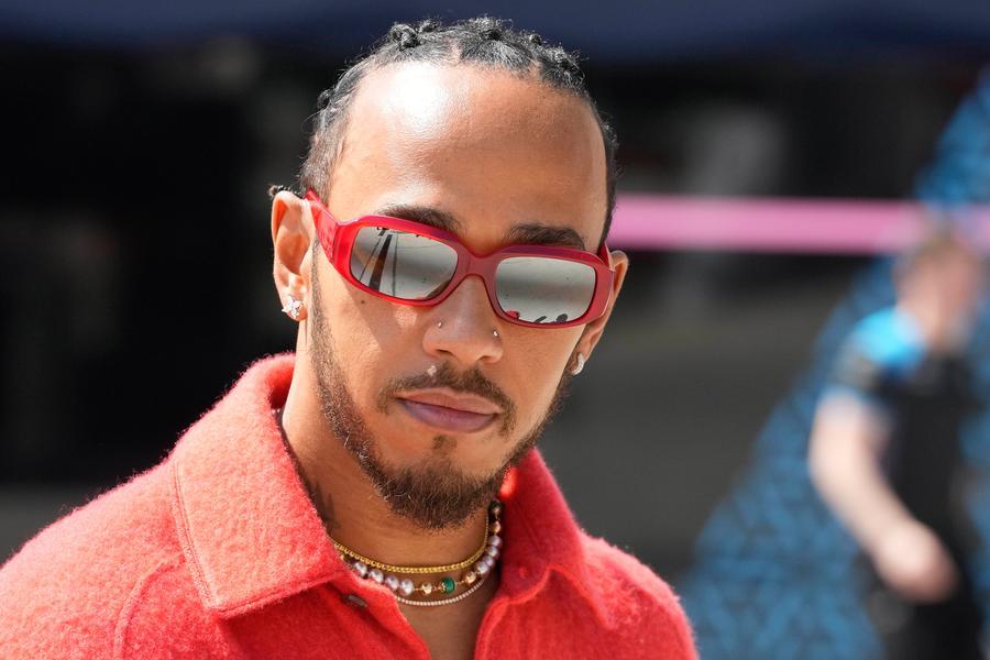 Lewis Hamilton alla Ferrari: è ufficiale