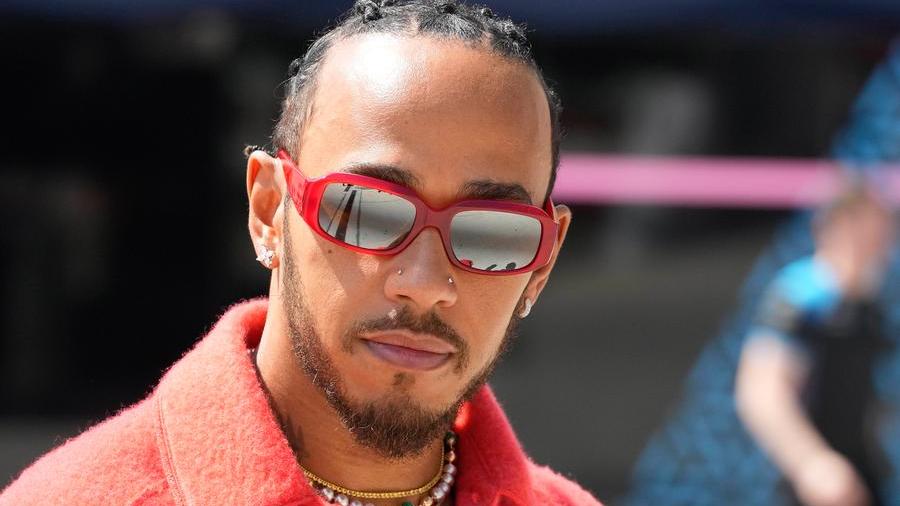 Lewis Hamilton alla Ferrari: è ufficiale