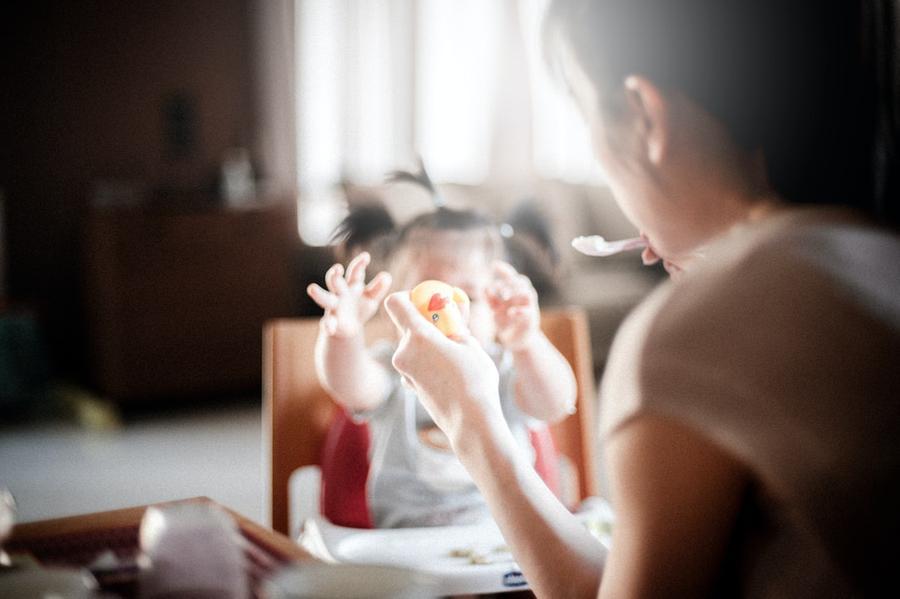 Bonus mamme lavoratrici, c’è la circolare Inps: i requisiti e come funziona