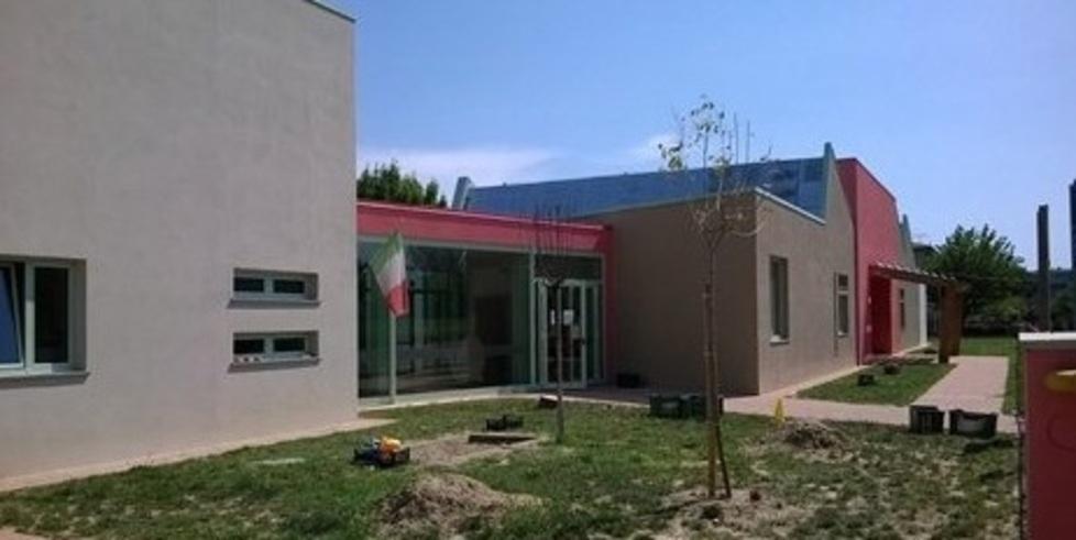Empoli, presi di notte in un asilo: nei guai sei giovanissimi