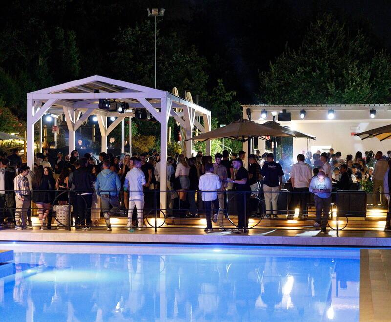 Nella foto di Nucci la riapertura della discoteca estiva alle Panteraie di Montecatini, avvenuta nella notte tra il 5 e il 6 agosto scorsi dopo anni di lavori di ristrutturazione allo storico locale