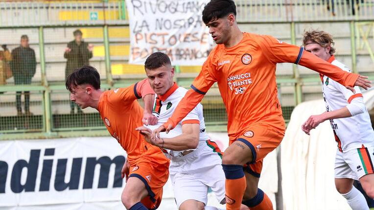 Una partita della Pistoiese (foto Nucci/ Innocenti)