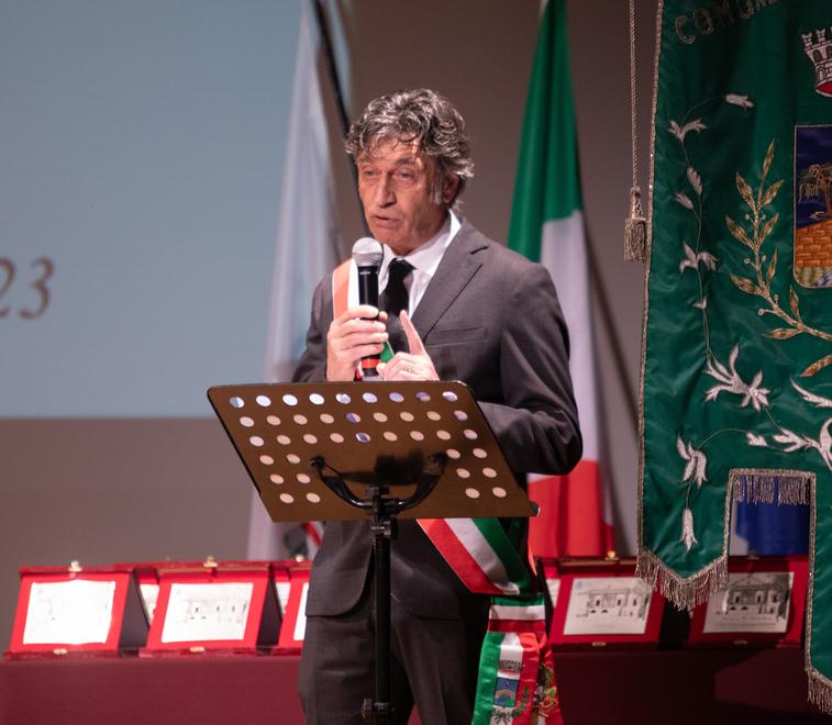 
	Lucio Malavasi, il sindaco

