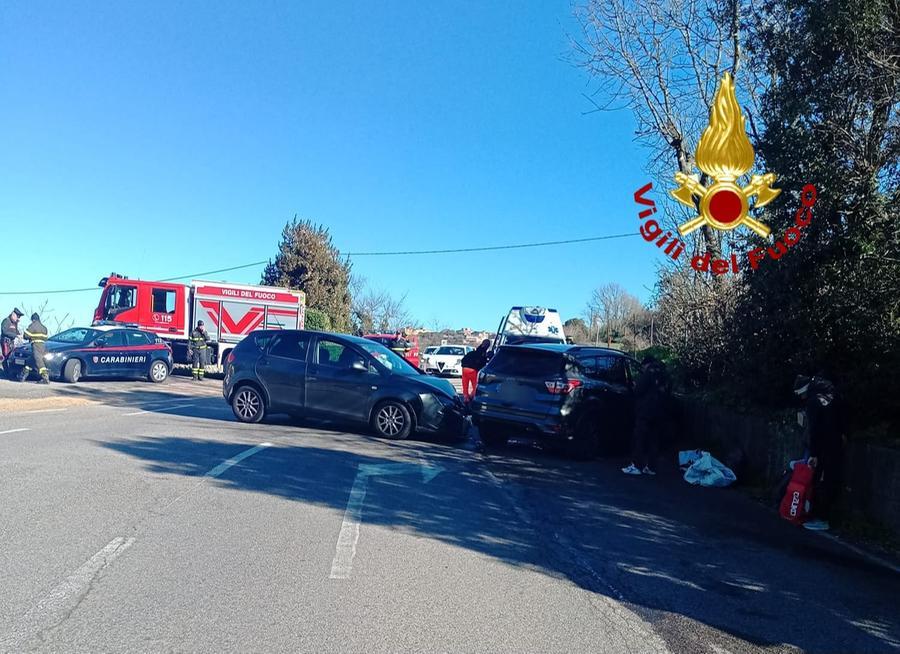 Incidente sulla strada per Tempio al bivio per Aggius: due feriti