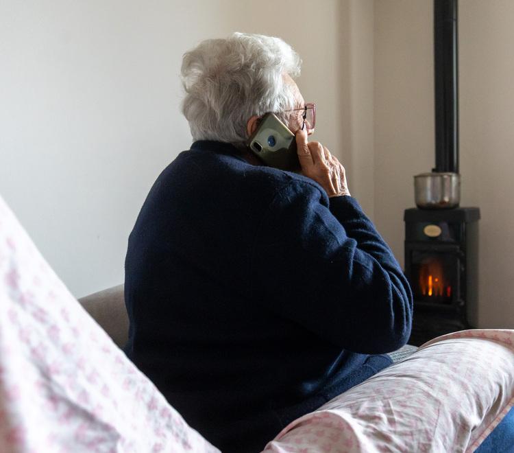 Casumaro «Al freddo e senza luce. Noi abbandonati dentro le case gelide»