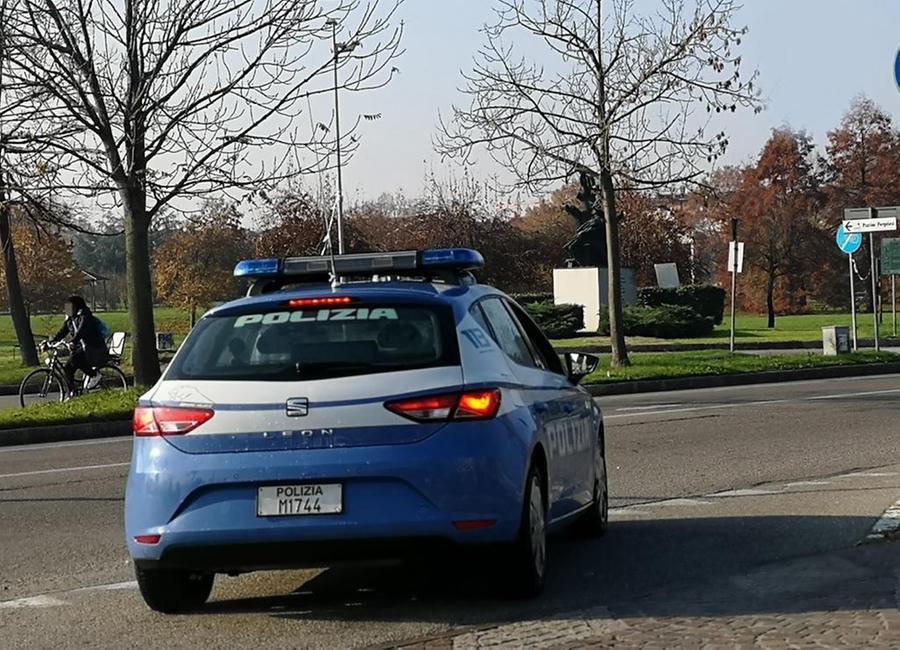 Arrestato per tentata rapina, il giorno dopo cerca di rubare in un supermercato: denunciato