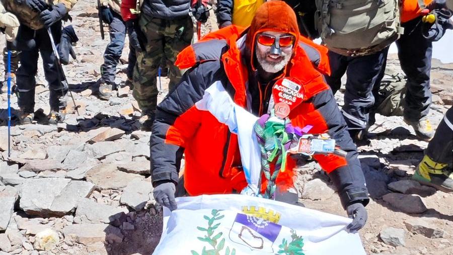 Medico di Arzachena scala l’Aconcagua: «Ma ora sogno l’Everest»