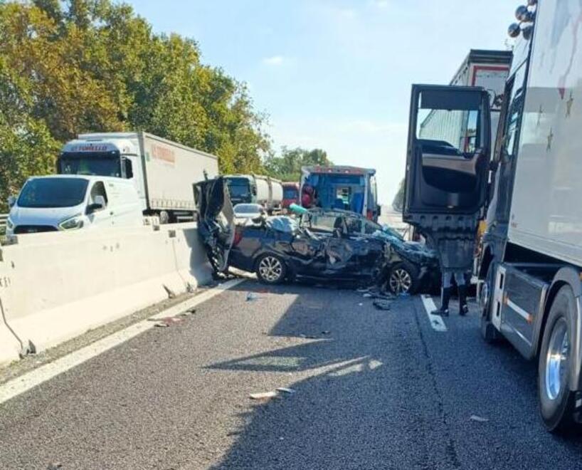 Ferrara, la piccola Gioia e sua madre morte per colpa di una distrazione