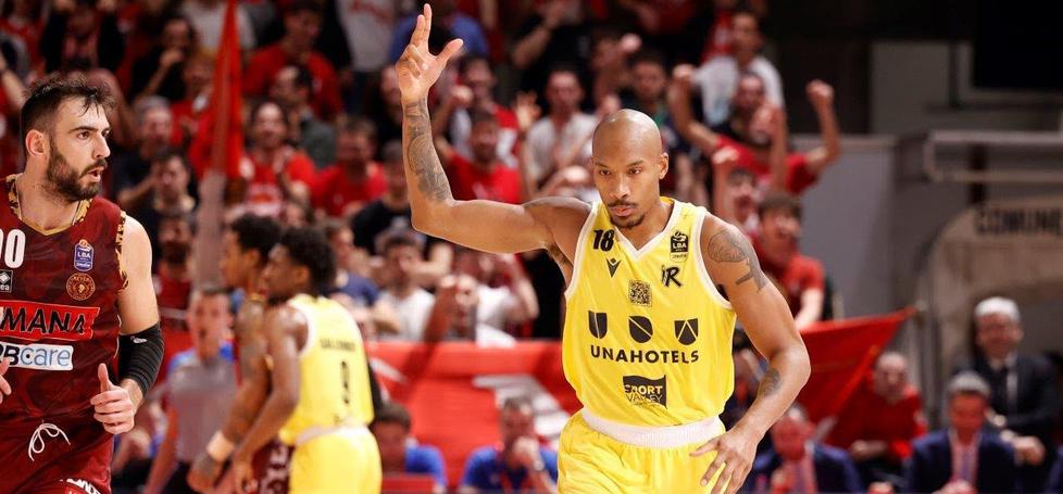 «Voglio continuare a vestire i colori della Unahotels»