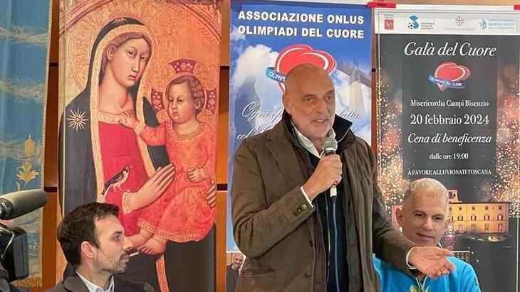 Paolo Brosio alla presentazione della cena di beneficenza in programma il 20 febbraio a Villa Castelletti
