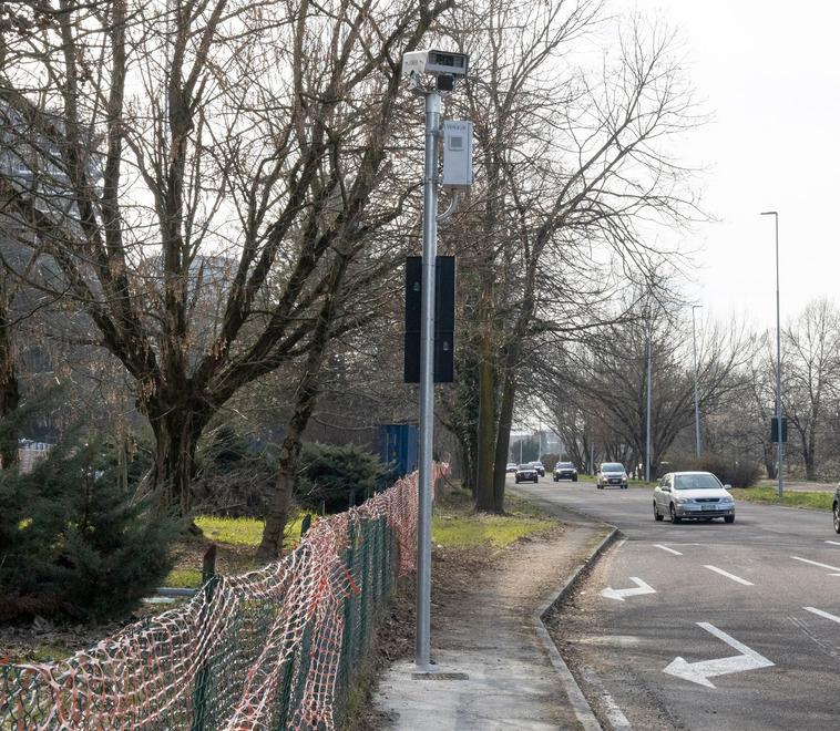 Modena, in un anno 14mila passaggi col rosso: arrivano tre nuovi occhi elettronici<br type="_moz" />
