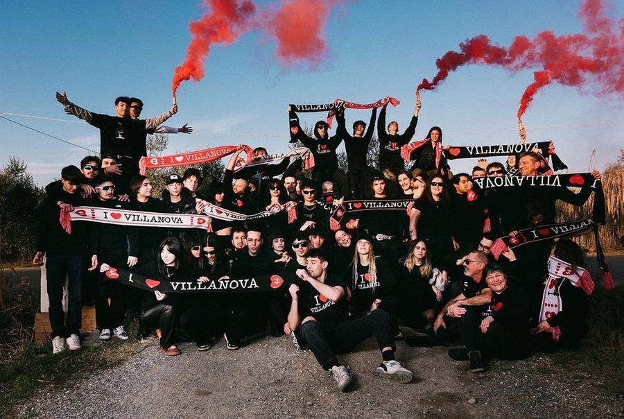 
	I supporter di Villanova dei Bnkr44

