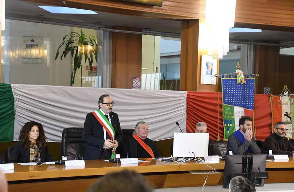 Una seduta del consiglio comunale (foto d’archivio)