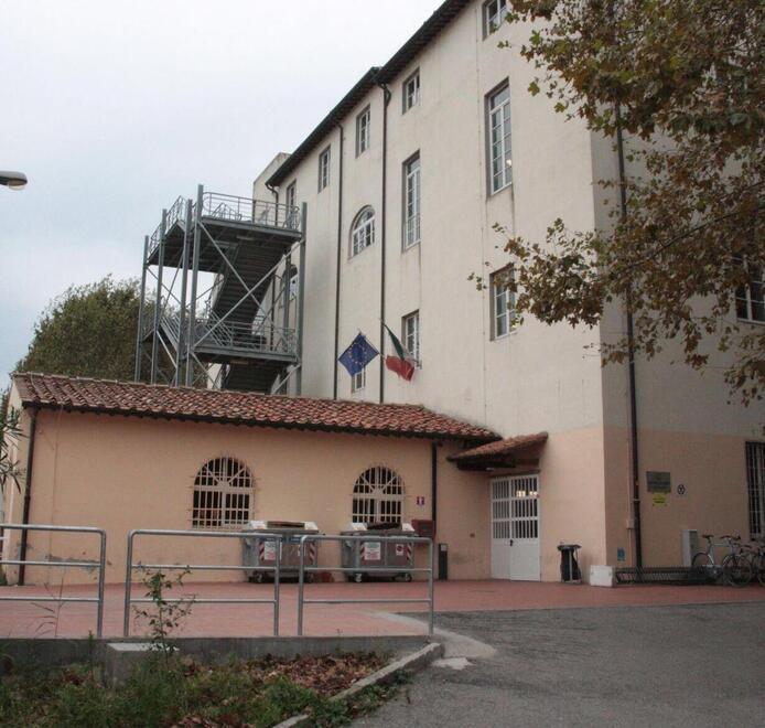 Livorno, tutti contro il trasloco del Geometri Buontalenti: «La nostra scuola è viva, nessuno la tocchi»<br>
