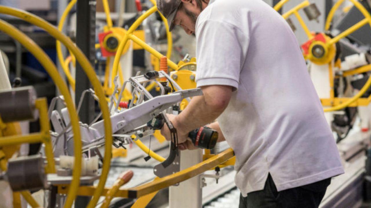 Trema la Toscana tra industrie in crisi e lavoratori sempre più poveri: ecco perché la situazione è davvero preoccupante