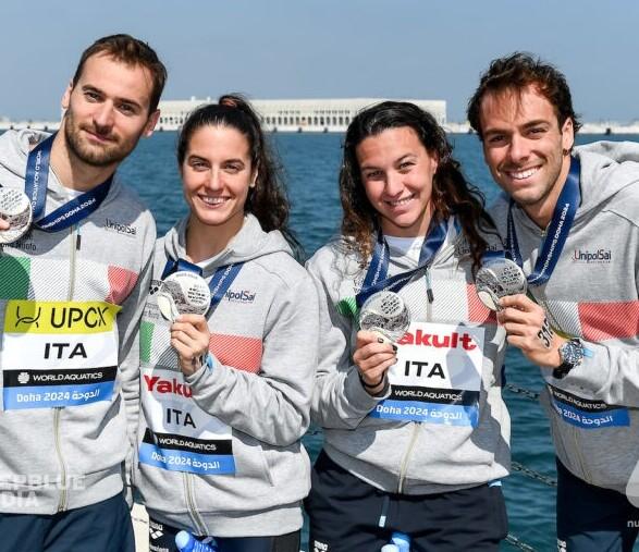 
	Giulia Gabrielleschi &egrave; la seconda da sinistra (foto da nuoto.com)

