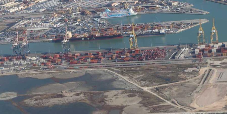 Darsena Europa a Livorno: «Entro il 2025 la gara», ecco le tappe del piano da 450 milioni
