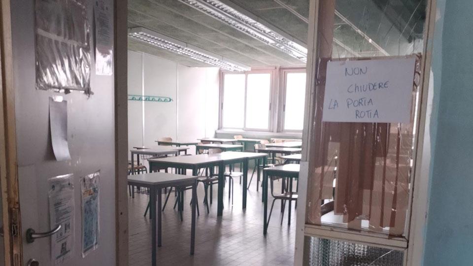 Pisa, occupazione al Buonarroti: dopo i danni arriva la denuncia. Ma i responsabili rischiano di farla franca