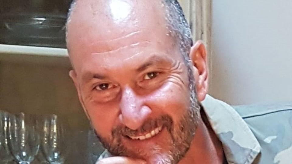 Pistoia, con le sue cinture è stato un idolo per le adolescenti: chiude storico negozio