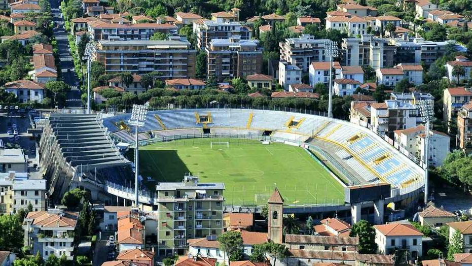Una veduta aerea dello stadio (foto Piero Frassi)