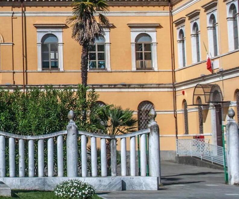 Atti osceni in biblioteca in centro scattano le indagini dei carabinieri<br>

