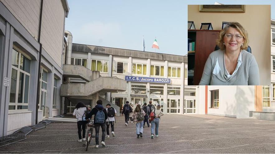 Modena, studente sospeso per un’intervista. La preside: «Il Barozzi non è una scuola autoritaria né punitiva»