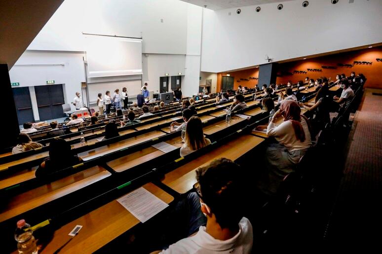 
	Un'aula universitaria


