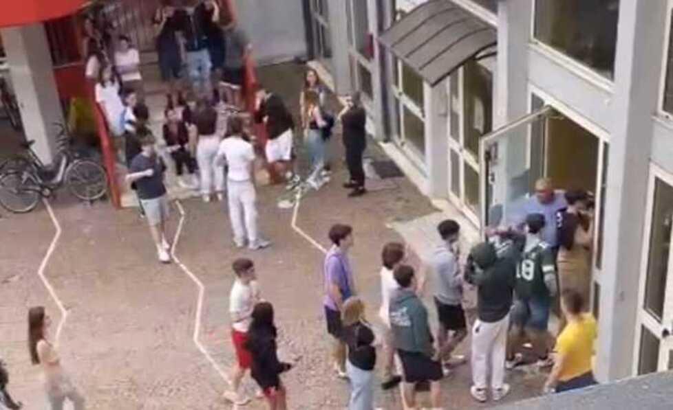 Modena, «Damiano interrogato tre ore senza nessuno al suo fianco»<br type="_moz" />
