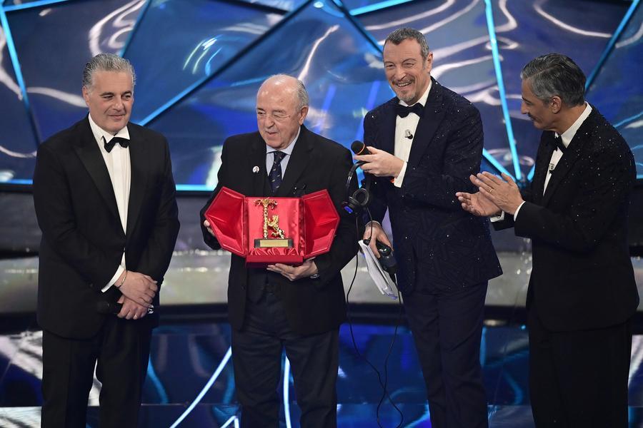 Premio Città di Sanremo a Pippo Balistreri, storico direttore di palco all’Ariston