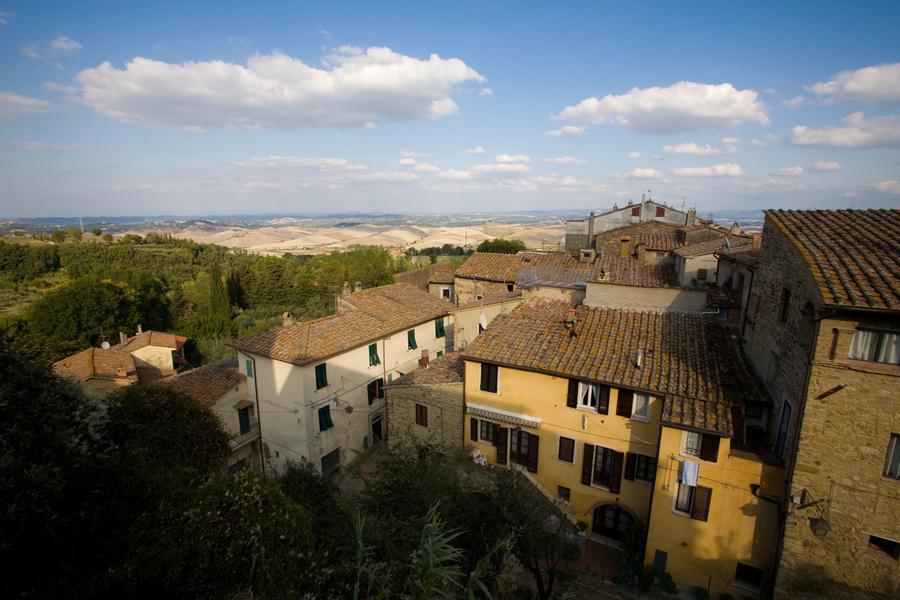 
	Una veduta di Chianni

