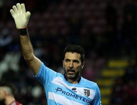 Gigi Buffon, oggi 46 anni, è capodelegazione della Nazionale