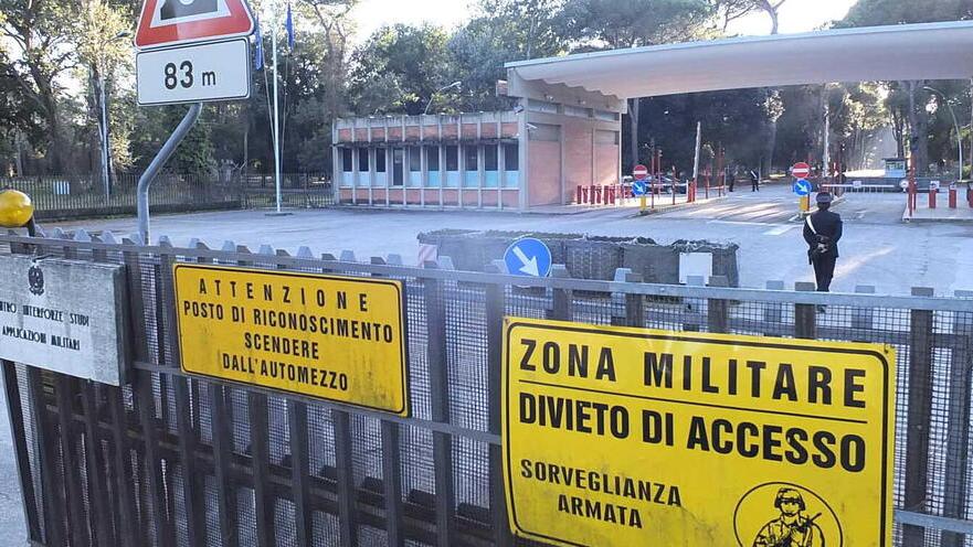Pisa, il sottosegretario alla Difesa: «Con la nuova base militare 200 posti di lavoro anche per i civili»