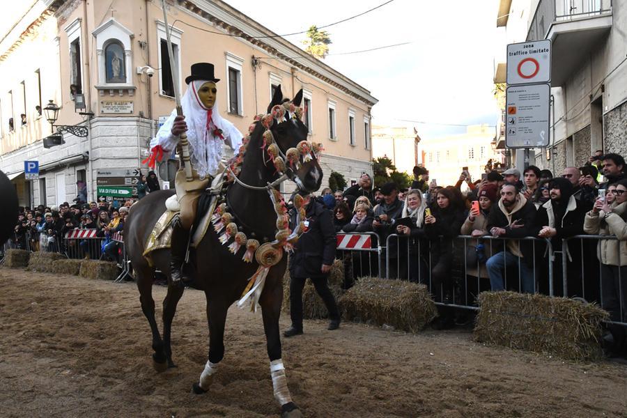 
	Giovanni Utzeri, Componidori dei Contadini

