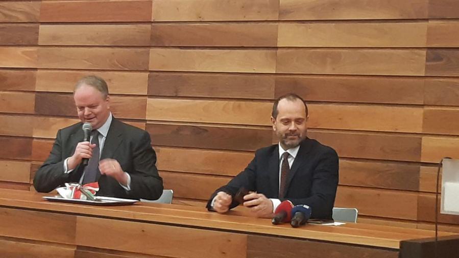 A sinistra Eike Schmidt a destra Simone Verde